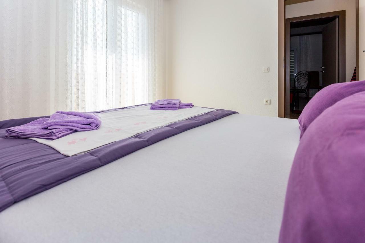 Apartments Iva Brstilo Omiš Buitenkant foto