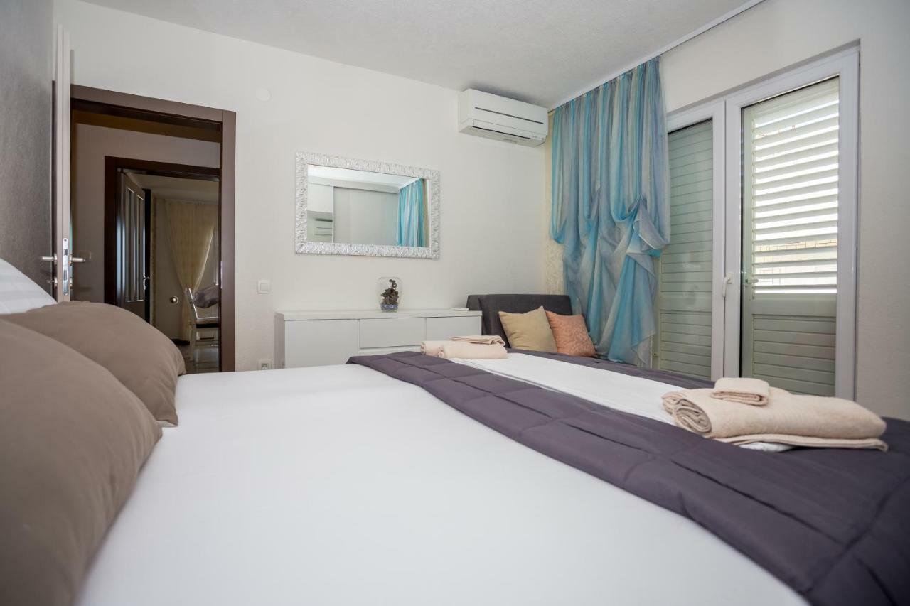 Apartments Iva Brstilo Omiš Buitenkant foto