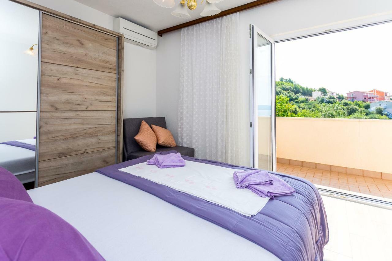 Apartments Iva Brstilo Omiš Buitenkant foto